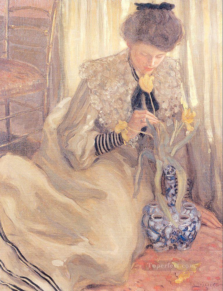 The Yellow Tulip Impressionist women Frederick Carl Frieseke Oil Paintings
